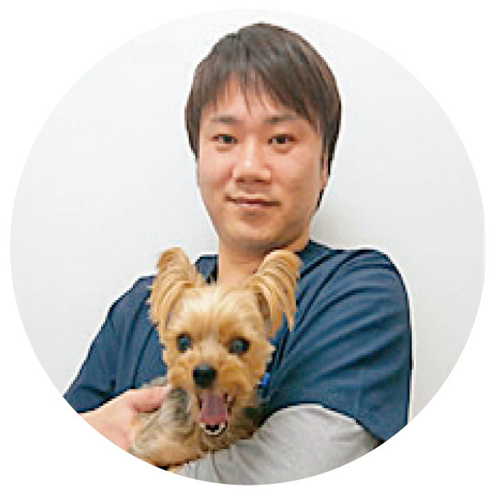 桃坂動物クリニック 院長 浅井巧馬先生
